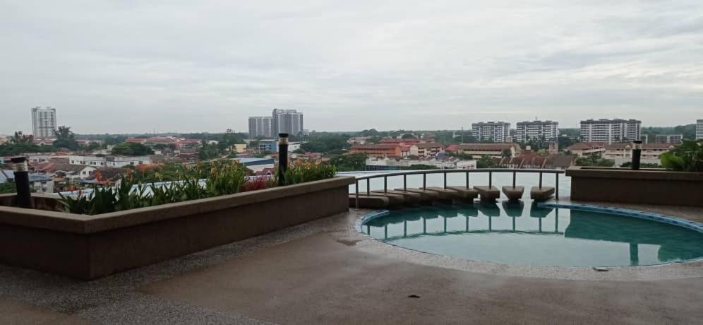 Kb Studio @D'Perdana Apartment Kota Bahru Luaran gambar